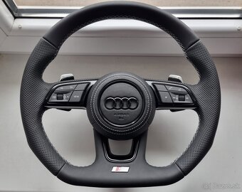 AUDI SPORTOVY VOLANT ZKOSENY s airbagom - 2