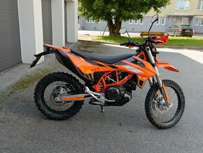 KTM 690 Enduro R 2022 - 2