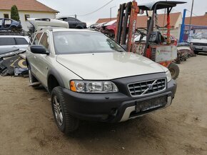 Volvo XC70 - 2