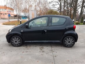 Toyota Aygo 1.0 VVT-i Cool - 2