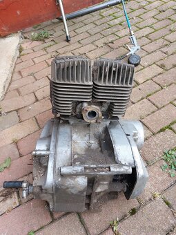 motor jawa 350 - 2