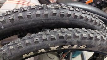 Plaste Maxxis 29x2.3 DHF a DHR II - 2