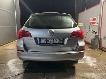 Opel Astra ST 1.6 CDTI - 2