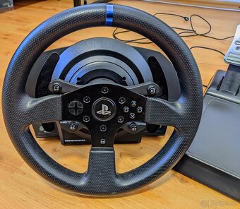 volant Thrustmaster T300 RS + pedále T3PA - 2