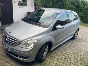 Mercedes-Benz B 180 CDi - 2