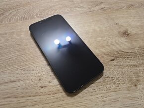 Iphone 13 128gb plnefunkcny neposkodeny ma len skrabanec na - 2