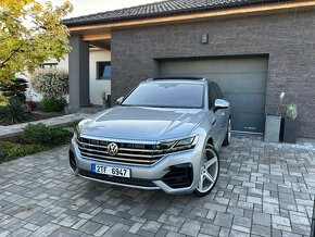 VW Touareg 3.0 tdi 210kw R-line, Webasto, Panorama, DPH - 2