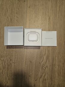 Apple airpods pro 2. (generation) - 2