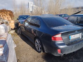 Predám Subaru Legacy na náhradné diely - 2