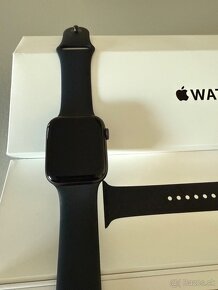 Apple Watch SE 44mm - 2