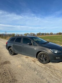 OPEL ASTRA combi Sport Tourer 1.7 CDTI - 2