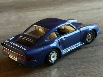 Porsche 959 1:24 bburago italy - 2