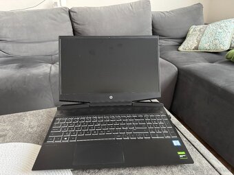 HP Pavilion Gaming 15 - 2