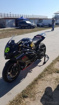 GSXR-1000 K8 - 2