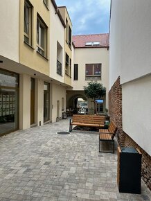 Prenájom 37 m2 kancelárie v Trnave na pešej zóne (Michalská  - 2
