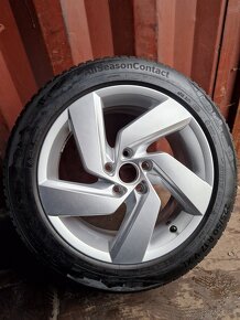 5x112 r17 kolesa Touran disky volkswagen 225 50 17 elektrony - 2