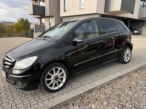 MERCEDES-BENZ B 200 Turbo - 2