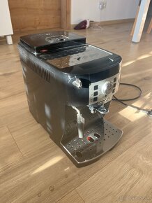 Kavovar delonghi magnifica s - 2