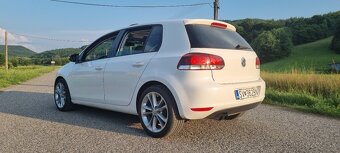 VW GOLF 2,0 TDI - 2