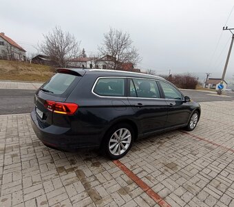 VOLKSWAGEN PASSAT B8 1,5TSI/110KW DSG 77 000 KM MODEL 2021 - 2