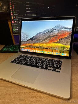 Apple MacBook Pro 15” - 2