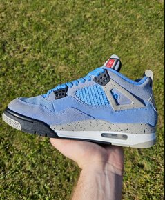 Nike Air Jordan 4 "UNC" - 2