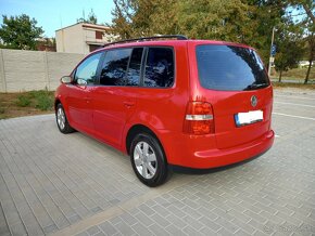 Volkswagen Touran 2.0 TDi - 2