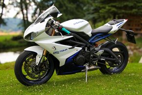 TRIUMPH DAYTONA 675 r.v. 2014 - 2