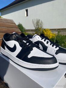 Nike Air Jordan 1 Low Split Black White - 2