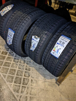 Triangel Zimné nové pneumatiky 235/40 R19 DOT2924 - 2