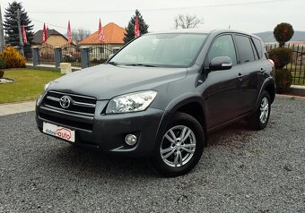 TOYOTA RAV4  2.2 D 4x4 AUTOMAT 141tis km, TOP VYBAVA - 2