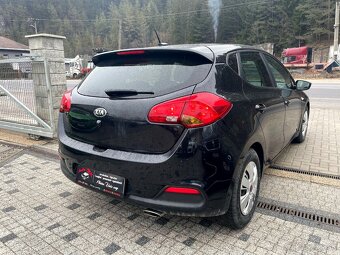 Kia Ceed 1,6 CRDi GOLD - 2