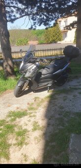 Yamaha xmax 300 - 2