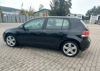 Predam VW golf 6 2.0tdi 81kw 2009 - 2