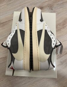 Nike Air Jordan 1 Low Travis Scott Reverse Mocha - 2