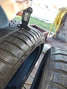 Zimne pneu Pirelli 245/40 r19 - 2