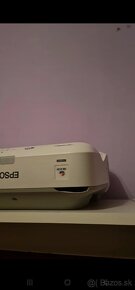 EPSON eb 685w (zháňam kryt)(predám) - 2