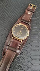 Predám vintage vojenské zlaté 14k Doxa mechanické - 2