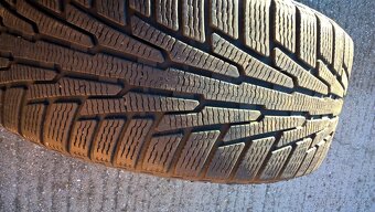 4 ks ZIMA 275/50 R20 113R NOKIAN cca 8 mm  LEN 119,99 €/sada - 2