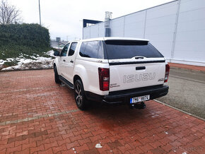 Isuzu DMax twin turbo 2.5 diesel 120 kw,r.v 2018 - 2