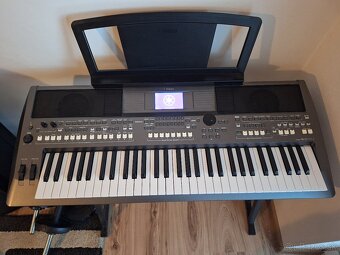 YAMAHA psr s 670 + stojan - 2