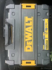 DeWalt kombinované kladivo DCH133M1 - 2