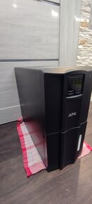 UPS APC 2200 - 2