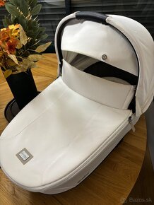 Predám hlbokú vaničku CYBEX PRIAM4 LUX CARRYCOT 2023 - OFF W - 2