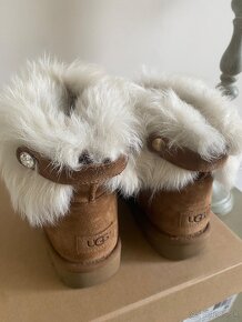 Čižmy UGG - 2