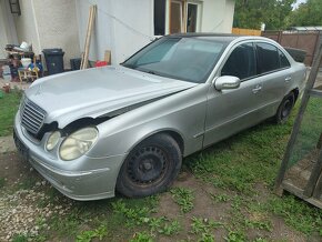 Rozpredam Mercedes-Benz E 270 - [4.10. 2024] - 2