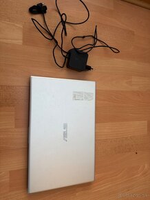 Asus Vivobook 15 - 2