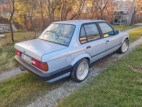 BMW E30 318i sedan s m20b20 motorom + diely coupe/sedan - 2