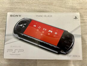 PSP Slim a Lite Piano Black + Prislusenstvo - 2