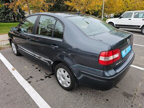 Volkswagen Polo Sedan 1,9 SDI - 2